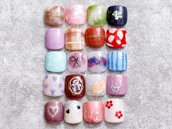 ネフレル/フット親指アートデザイン