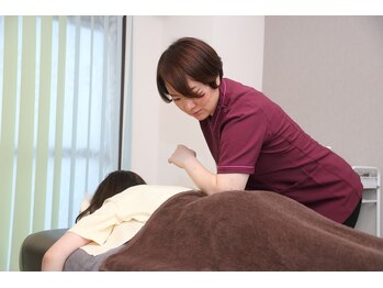 【肩こり・腰痛改善】深層筋整体　深もみサロン柚花/反り腰やスマホ首改善