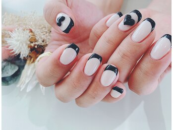 ファンシーローラ(Fancy Rola)/黒フレンチ