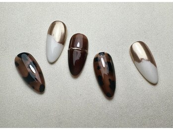 518(ゴイチハチ)/レトロネイル