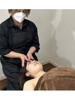 マハナ(mahana)/お顔のむくみを取り立体感アップ