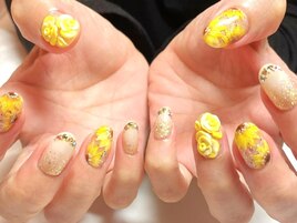 ☆ゴージャスなひまわりネイル☆