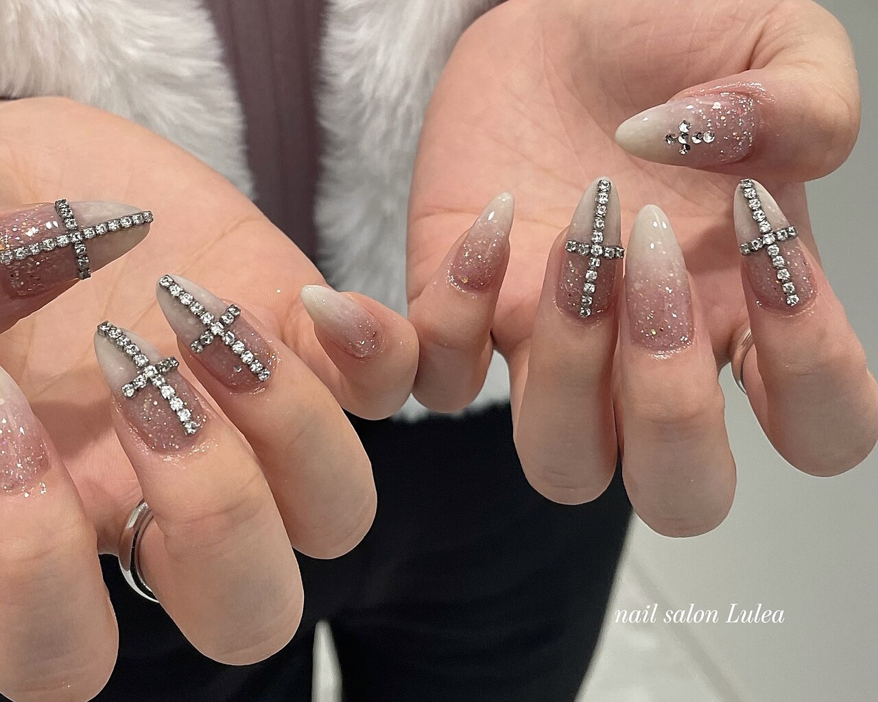 2026年春トレンド】クロスネイルのネイルデザイン集｜人気順｜3ページ