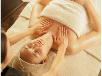 イーメイ(YIMEI)/