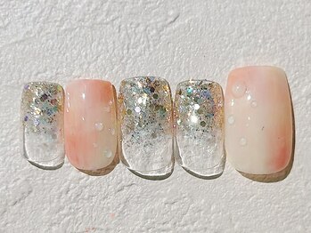 ネイルビート(NAIL BEAT)/桃ネイル　ニュアンス　ラメ