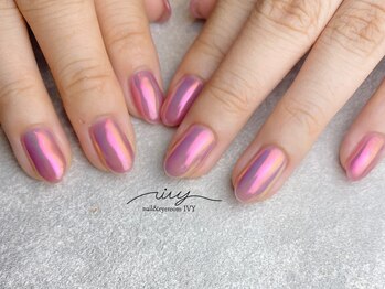 アイヴィー(IVY)/オーロラネイル