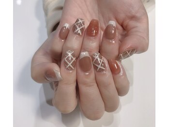 クリスタルネイルサロン(Crystal Nail)/チェック柄ネイル