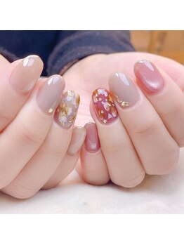 ピオニーネイル(peony nail)/螺鈿(らでん)花