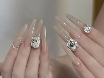 ミュウミュウ(miumiu)/冬限定ネイル特集