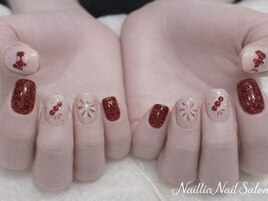 ホリデーポニーネイル