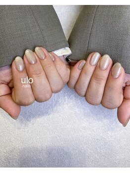 ウロネイルズ(ulo nails)/ホワイトのマグネット