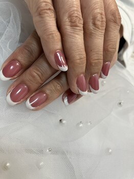 メグ(meg)/フレンチネイル7,700円