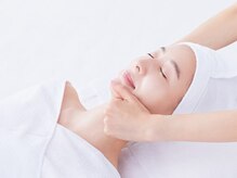 クロエ/4.フェイシャルマッサージ