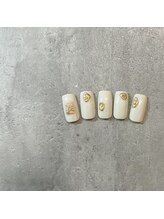 エミリア(EMILIA)/シンプルネイル