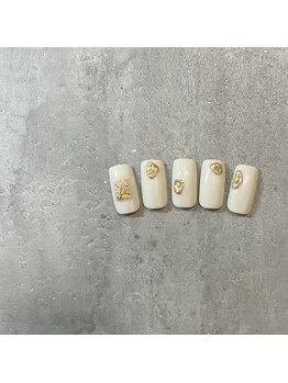 エミリア(EMILIA)/シンプルネイル
