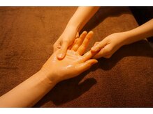 リララ(Relala)の雰囲気（【池袋初】手のコリ・むくみに効果抜群！眠れるハンド（手）60分）