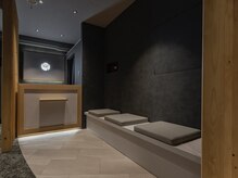 つぼみや/受付と待合室