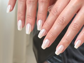ホワイトミラーネイル