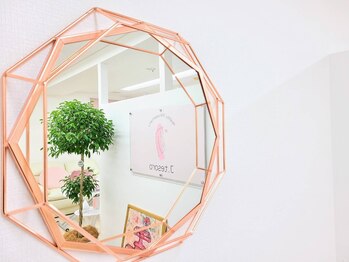 ジェイテゾロ 大阪(J..tesoro)/玄関から~