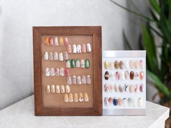 ワイ(y)の写真/定番ニュアンスを取り入れたシンプルなネイルもお任せ下さい♪お仕事や家事で派手にできない方にもお勧め☆