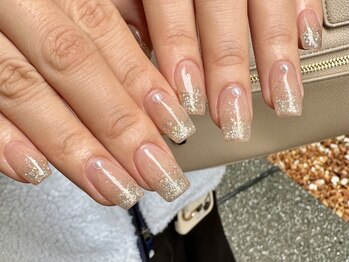 ビューティーフロア ビビット サロンアンドスクール(BEAUTYFLOOR vivid salon&school)/ラメグラ×パール★