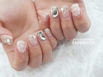 サンネイルズ(sun nails)/ストーンネイル