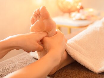 プラスボディサロン 津田沼店(PLUS BODY SALON)/足つぼから全身の血行促進