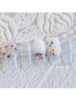たゆ ネイル(たゆnail)/押し花丸フレンチネイル♪