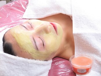 レスイズモア 恵比寿(less is more.)/ハチミツの蜜蝋温熱パック