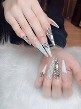 クイーンネイル(Queen Nail)/