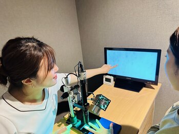 キュアフロウ 橿原店/2、血流観察で内面もチェック!