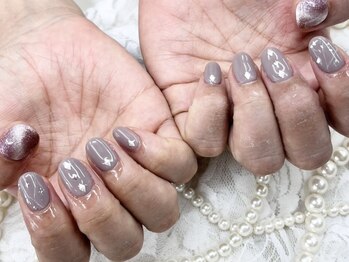 ハニービービー(Honey Bee Bee)/大人マグネットネイル