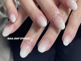 白グラデーション