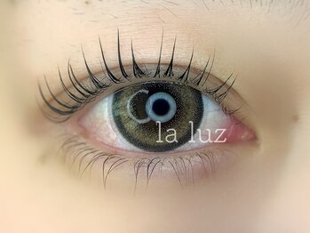 ラルース 高松店(la luz)の写真/最新次世代まつげパーマで垢抜けフェイスに★自まつ毛への負担を最小限に抑えた施術でモチの良さを実現♪
