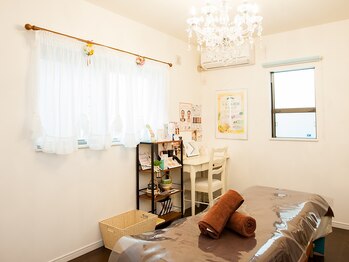 ビューティー サロン ハナ(Beauty Salon hana)/内観