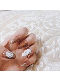 個性派アートネイル