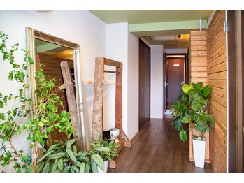 マハロ(MAHALO)/サロン内