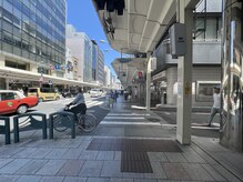 コアラの眠り 京都河原町店/東へ直進