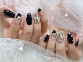 ネイビーネイル