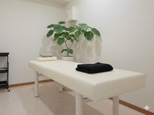 細工谷整体院【首肩こり・腰痛・自律神経・産後骨盤矯正】の雰囲気（第2施術室）