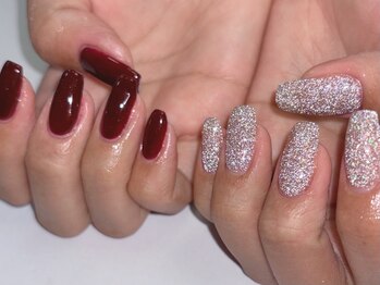 アミ(ami)/左右ちぐはぐ