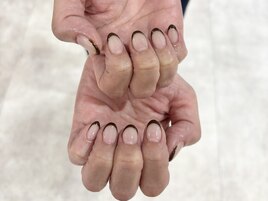 パラジェル使用　フレンチネイル