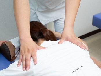 勝田台駅前整骨院/8.上半身ゆがみチェック