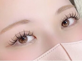 ネイラッシュルーム 池袋店(Nailash Room)の写真/モテ可愛な目元を叶えるならNailash Room♪丁寧なカウンセリングで納得の仕上がり！目元から女子力アップ☆