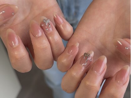 ネイルルームイチマルニ(Nail Room 102)の写真