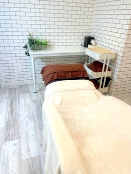 ハイマインド(HIGH MIND)/施術ベツド