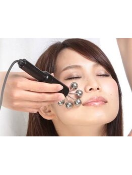 ホウレイ線・たるみ改善！予防ケア