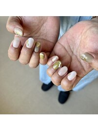 個性派ニュアンスネイル