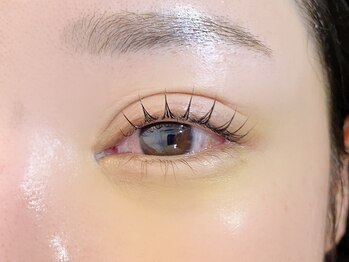 アイラッシュサロン ミミ 目黒店(Eyelash salon Mimi)/束感まつげパーマ♪