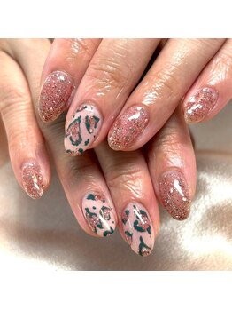 ザ バーム 船橋店(THE BALM)/ヒョウ柄ネイル/ハートネイル